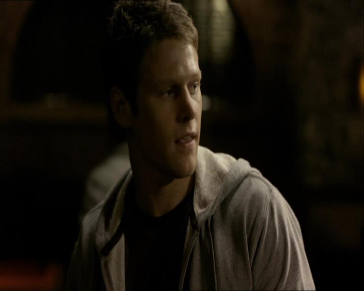 VampireDiariesWorld_dot_org-1x03FridayNightBites1128.jpg