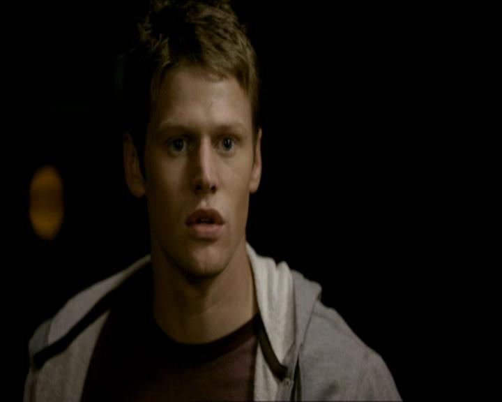 VampireDiariesWorld_dot_org-1x03FridayNightBites1130.jpg