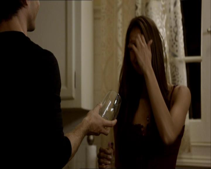 VampireDiariesWorld_dot_org-1x03FridayNightBites1140.jpg