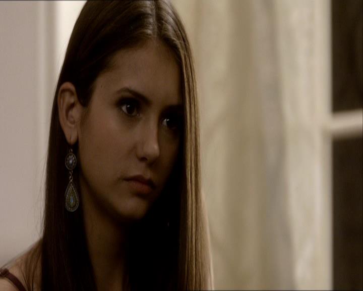 VampireDiariesWorld_dot_org-1x03FridayNightBites1197.jpg VampireDiariesWorld_dot_org-1x03FridayNightBites1197.jpg