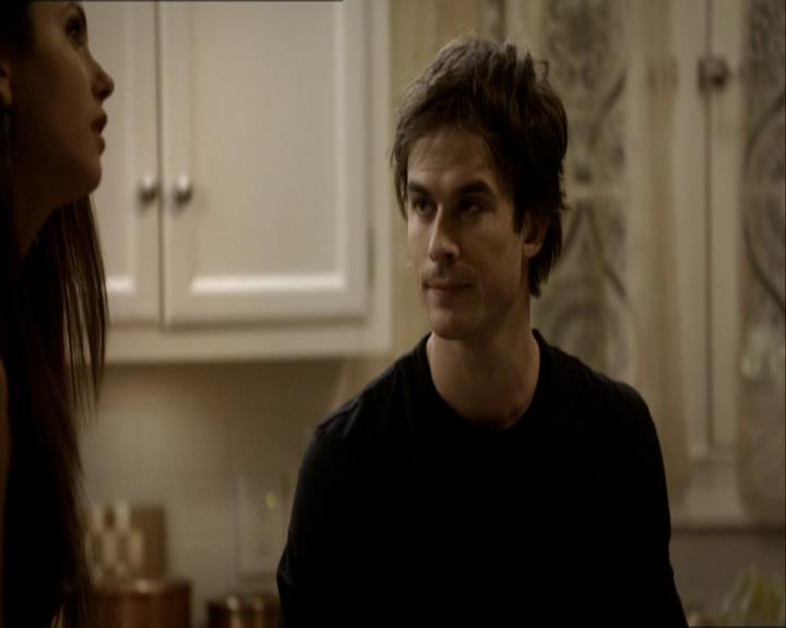 VampireDiariesWorld_dot_org-1x03FridayNightBites1212.jpg