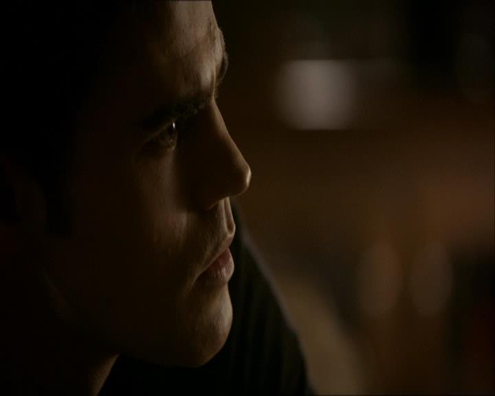 VampireDiariesWorld_dot_org-1x03FridayNightBites1276.jpg VampireDiariesWorld_dot_org-1x03FridayNightBites1276.jpg