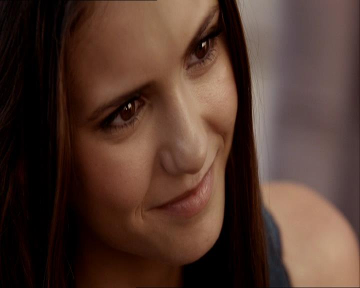 VampireDiariesWorld_dot_org-1x03FridayNightBites1535.jpg