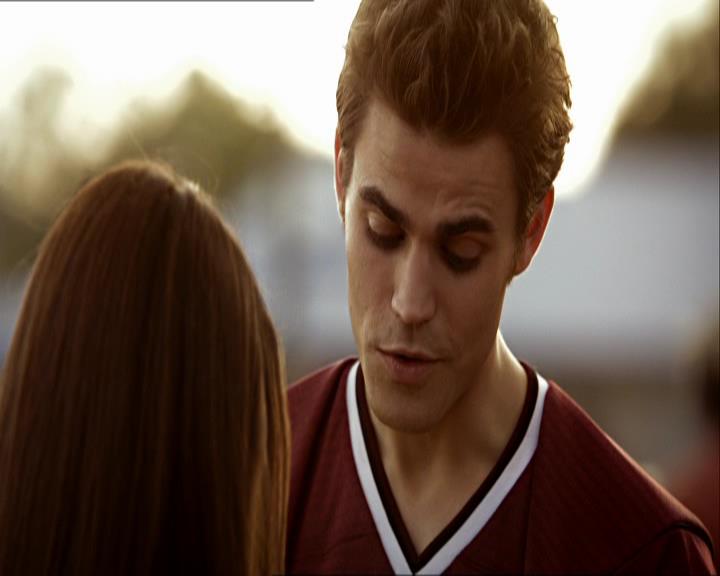 VampireDiariesWorld_dot_org-1x03FridayNightBites1543.jpg