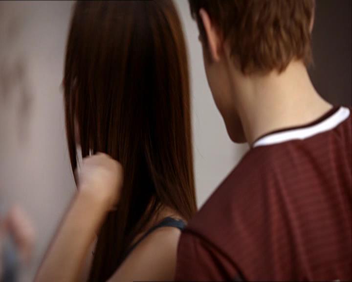 VampireDiariesWorld_dot_org-1x03FridayNightBites1549.jpg VampireDiariesWorld_dot_org-1x03FridayNightBites1549.jpg
