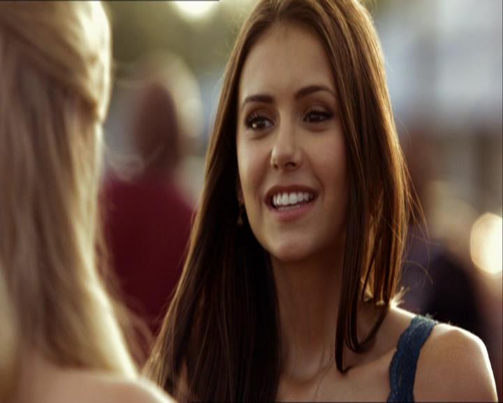 VampireDiariesWorld_dot_org-1x03FridayNightBites1582.jpg