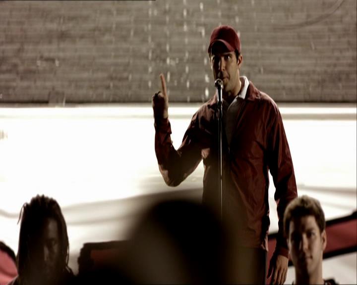 VampireDiariesWorld_dot_org-1x03FridayNightBites1622.jpg VampireDiariesWorld_dot_org-1x03FridayNightBites1622.jpg