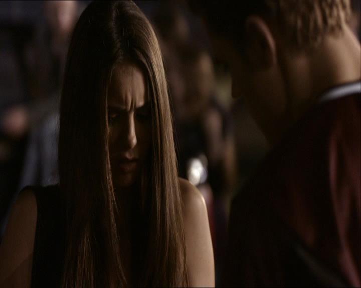VampireDiariesWorld_dot_org-1x03FridayNightBites1724.jpg