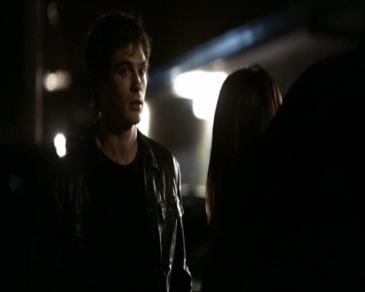 VampireDiariesWorld_dot_org-1x03FridayNightBites1813.jpg
