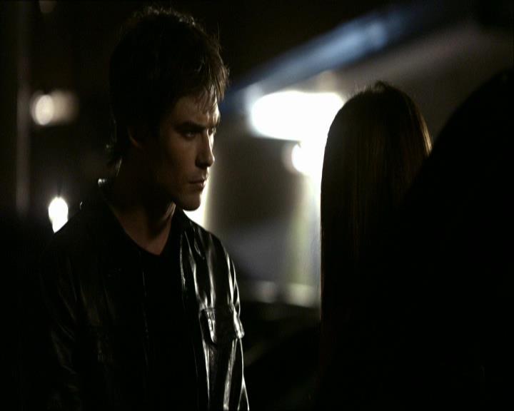 VampireDiariesWorld_dot_org-1x03FridayNightBites1832.jpg