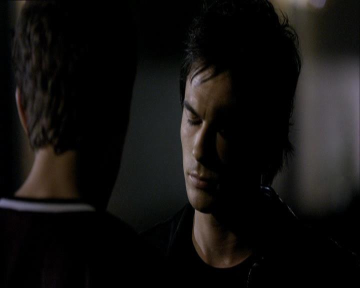 VampireDiariesWorld_dot_org-1x03FridayNightBites1972.jpg VampireDiariesWorld_dot_org-1x03FridayNightBites1972.jpg