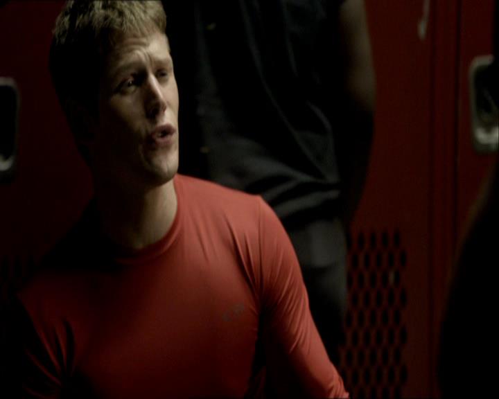 VampireDiariesWorld_dot_org-1x03FridayNightBites2049.jpg