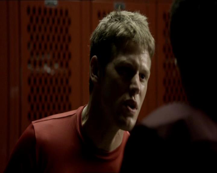 VampireDiariesWorld_dot_org-1x03FridayNightBites2055.jpg