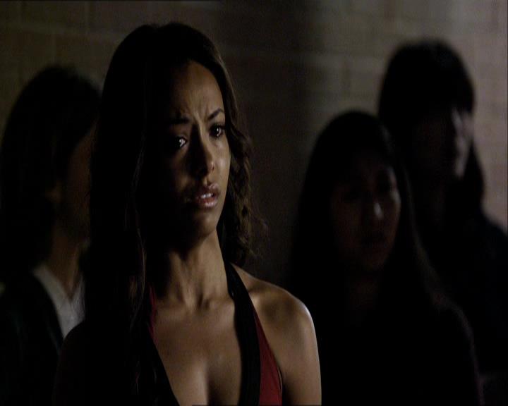 VampireDiariesWorld_dot_org-1x03FridayNightBites2115.jpg