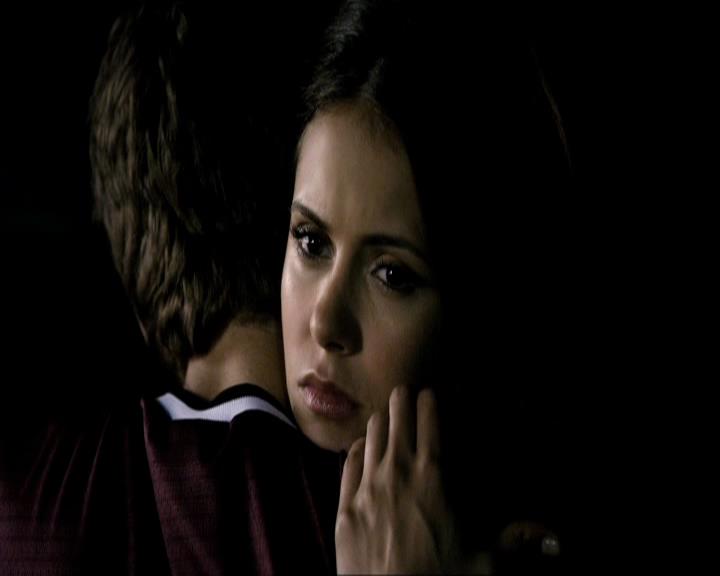 VampireDiariesWorld_dot_org-1x03FridayNightBites2202.jpg