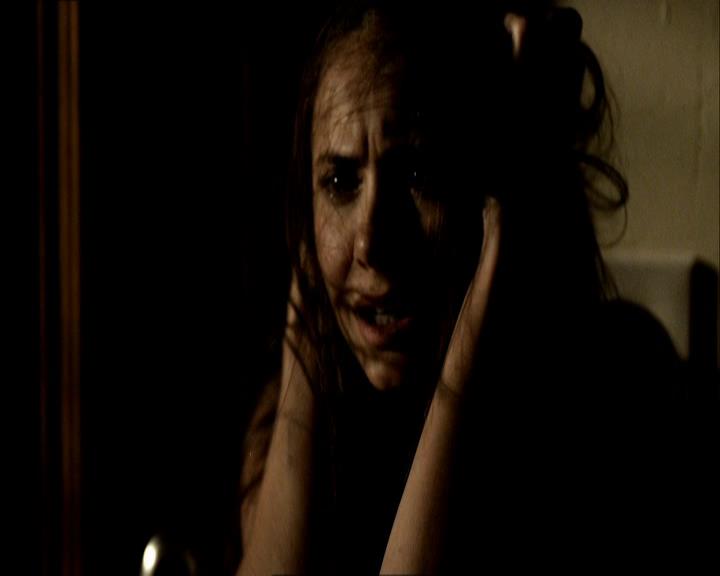 VampireDiariesWorld_dot_org-104FamilyTies0067.jpg