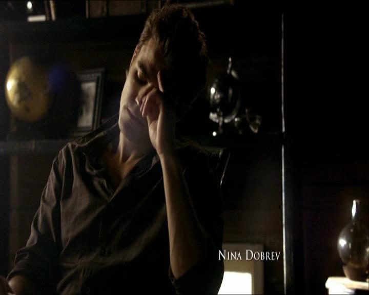 VampireDiariesWorld_dot_org-104FamilyTies0185.jpg