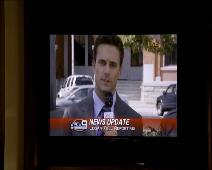 VampireDiariesWorld_dot_org-104FamilyTies0197.jpg