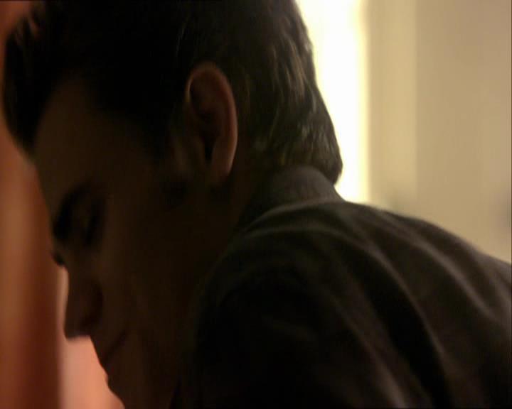 VampireDiariesWorld_dot_org-104FamilyTies0293.jpg