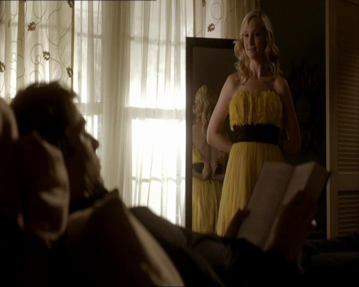 VampireDiariesWorld_dot_org-104FamilyTies0341.jpg