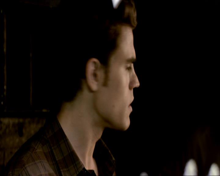 VampireDiariesWorld_dot_org-104FamilyTies0692.jpg