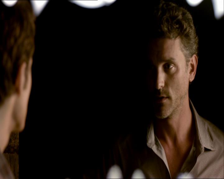 VampireDiariesWorld_dot_org-104FamilyTies0695.jpg