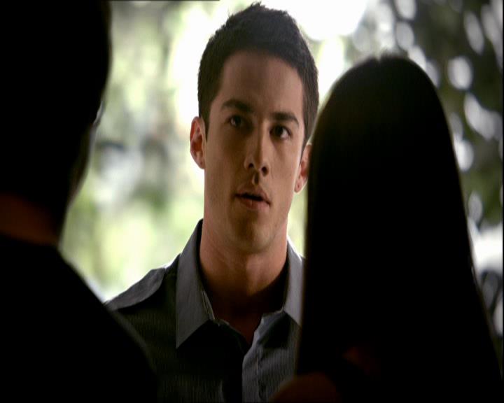 VampireDiariesWorld_dot_org-104FamilyTies0726.jpg VampireDiariesWorld_dot_org-104FamilyTies0726.jpg