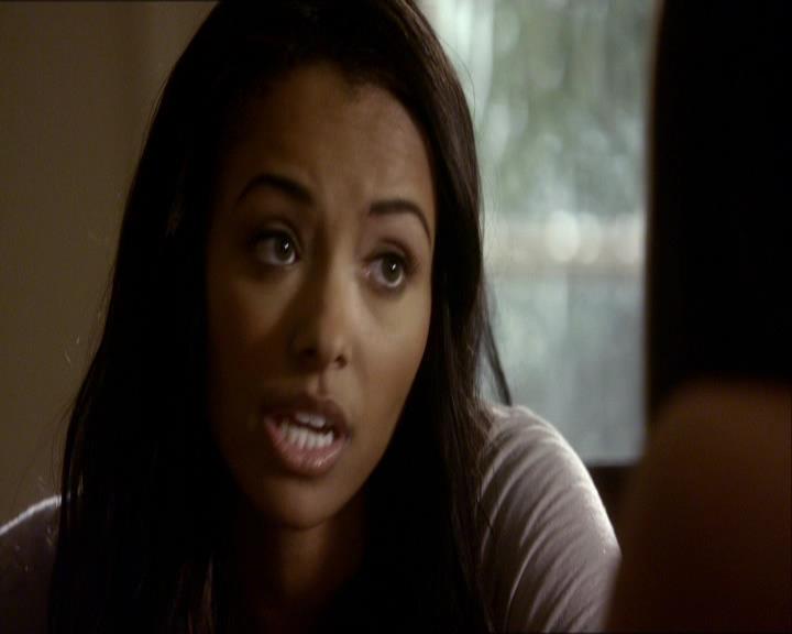 VampireDiariesWorld_dot_org-104FamilyTies0762.jpg
