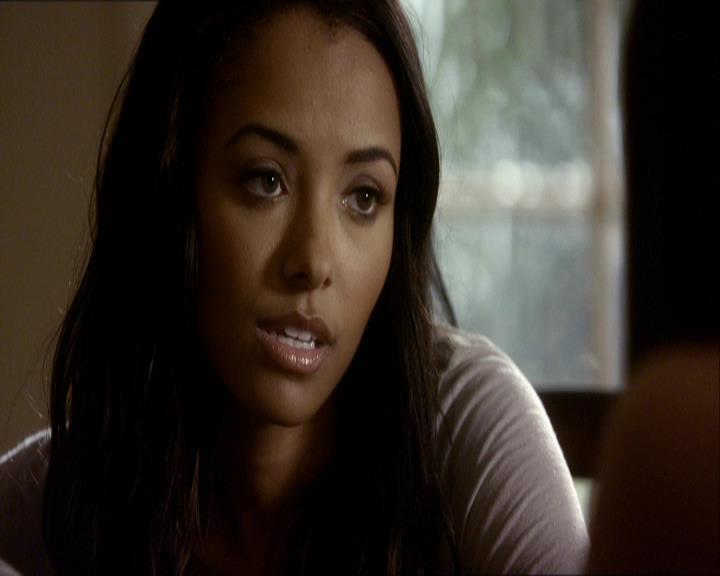 VampireDiariesWorld_dot_org-104FamilyTies0766.jpg