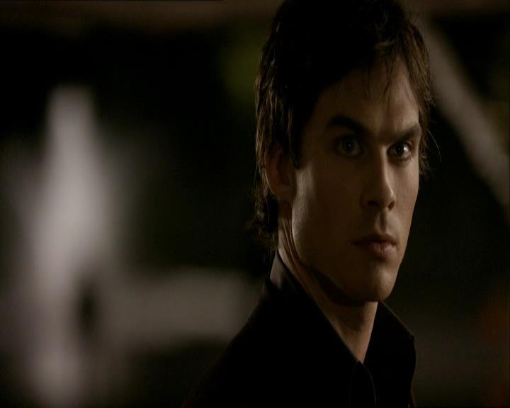 VampireDiariesWorld_dot_org-104FamilyTies1982.jpg