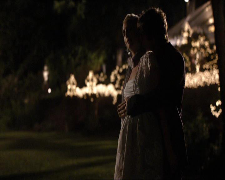 VampireDiariesWorld_dot_org-104FamilyTies2127.jpg VampireDiariesWorld_dot_org-104FamilyTies2127.jpg