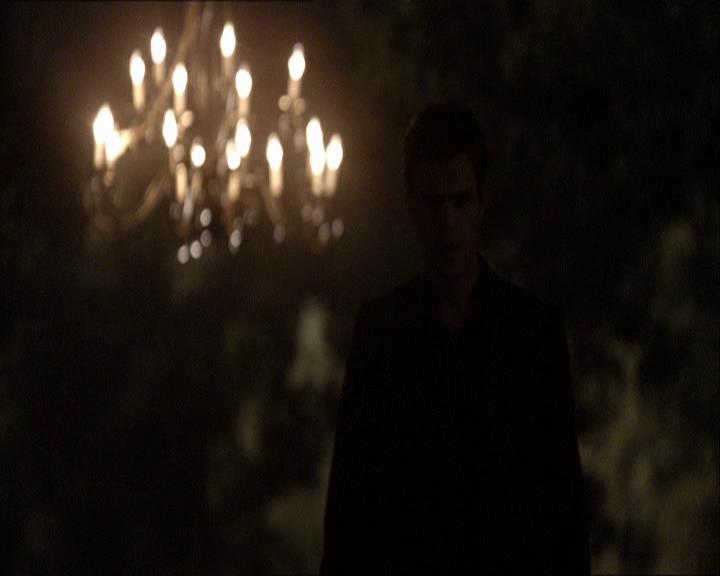 VampireDiariesWorld_dot_org-104FamilyTies2154.jpg