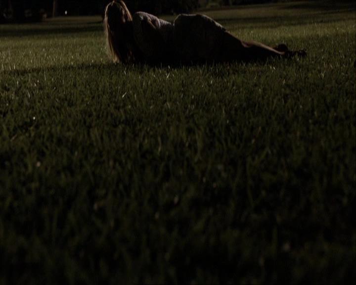VampireDiariesWorld_dot_org-104FamilyTies2174.jpg VampireDiariesWorld_dot_org-104FamilyTies2174.jpg