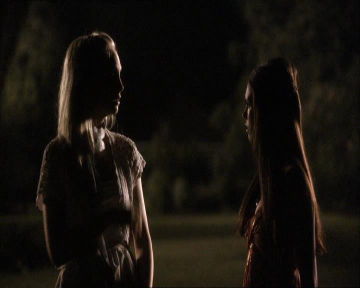 VampireDiariesWorld_dot_org-104FamilyTies2202.jpg VampireDiariesWorld_dot_org-104FamilyTies2202.jpg