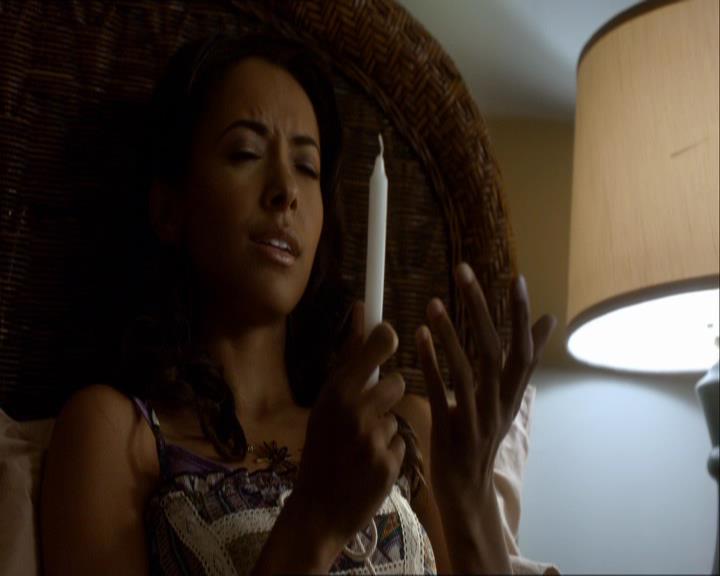 VampireDiariesWorld_dot_org-105YoureUndeadToMe0263.jpg