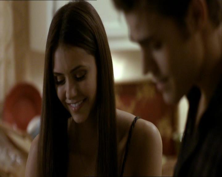 VampireDiariesWorld_dot_org-105YoureUndeadToMe0905.jpg