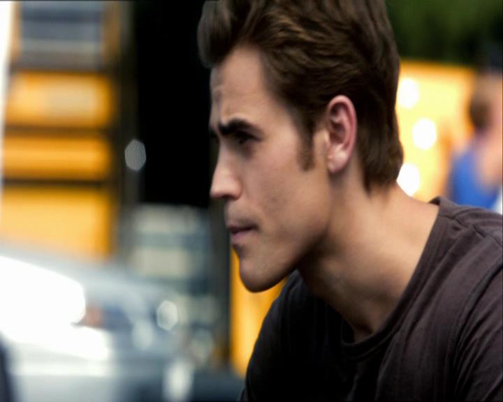 VampireDiariesWorld_dot_org-105YoureUndeadToMe1272.jpg