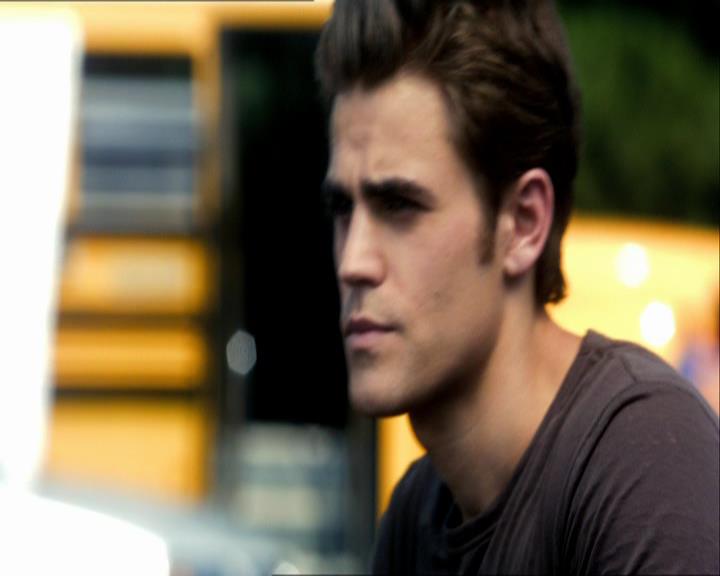 VampireDiariesWorld_dot_org-105YoureUndeadToMe1274.jpg