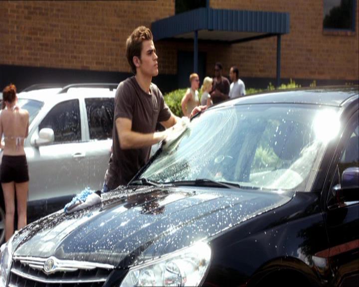 VampireDiariesWorld_dot_org-105YoureUndeadToMe1281.jpg