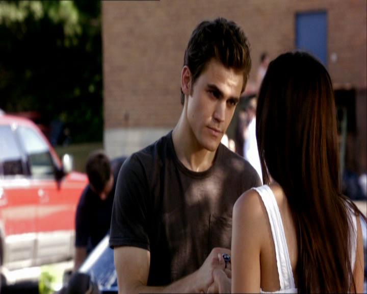 VampireDiariesWorld_dot_org-105YoureUndeadToMe1448.jpg