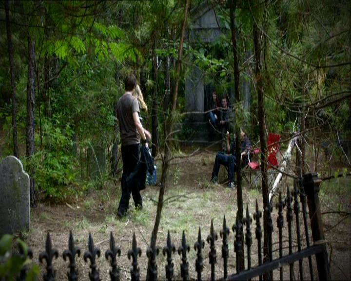 VampireDiariesWorld_dot_org-105YoureUndeadToMe1489.jpg