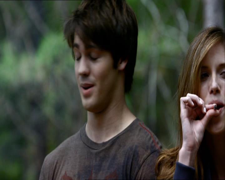 VampireDiariesWorld_dot_org-105YoureUndeadToMe1501.jpg