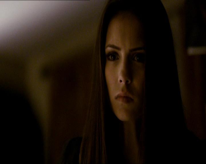 VampireDiariesWorld_dot_org-105YoureUndeadToMe2163.jpg