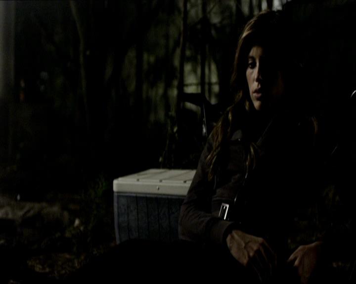 VampireDiariesWorld_dot_org-105YoureUndeadToMe2170.jpg