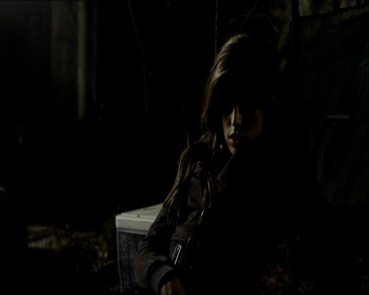 VampireDiariesWorld_dot_org-105YoureUndeadToMe2173.jpg