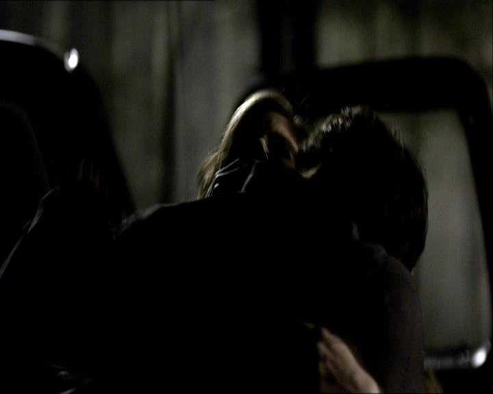 VampireDiariesWorld_dot_org-105YoureUndeadToMe2225.jpg