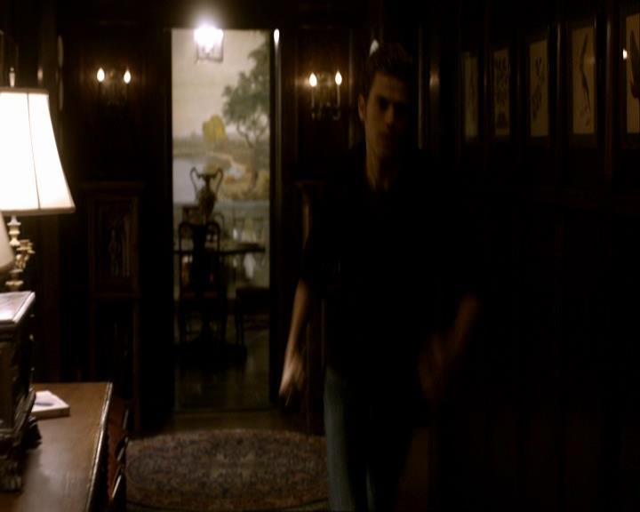 VampireDiariesWorld_dot_org-106LostGirls0028.jpg