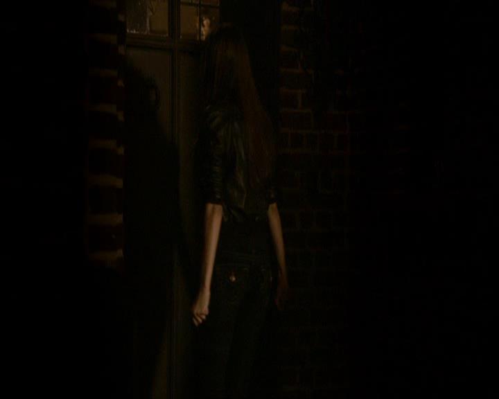 VampireDiariesWorld_dot_org-106LostGirls0029.jpg