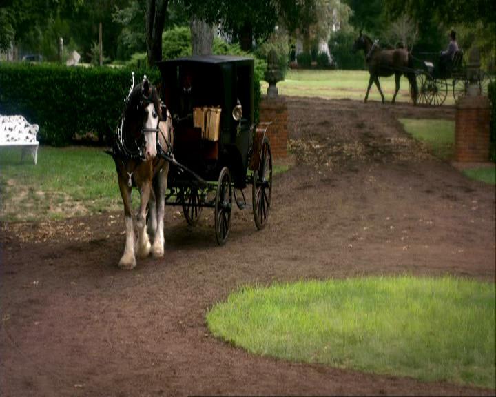 VampireDiariesWorld_dot_org-106LostGirls0042.jpg