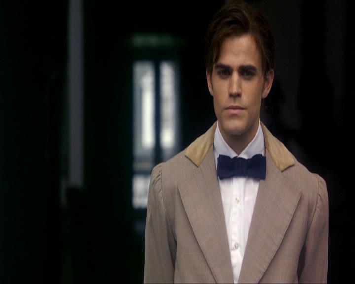 VampireDiariesWorld_dot_org-106LostGirls0047.jpg